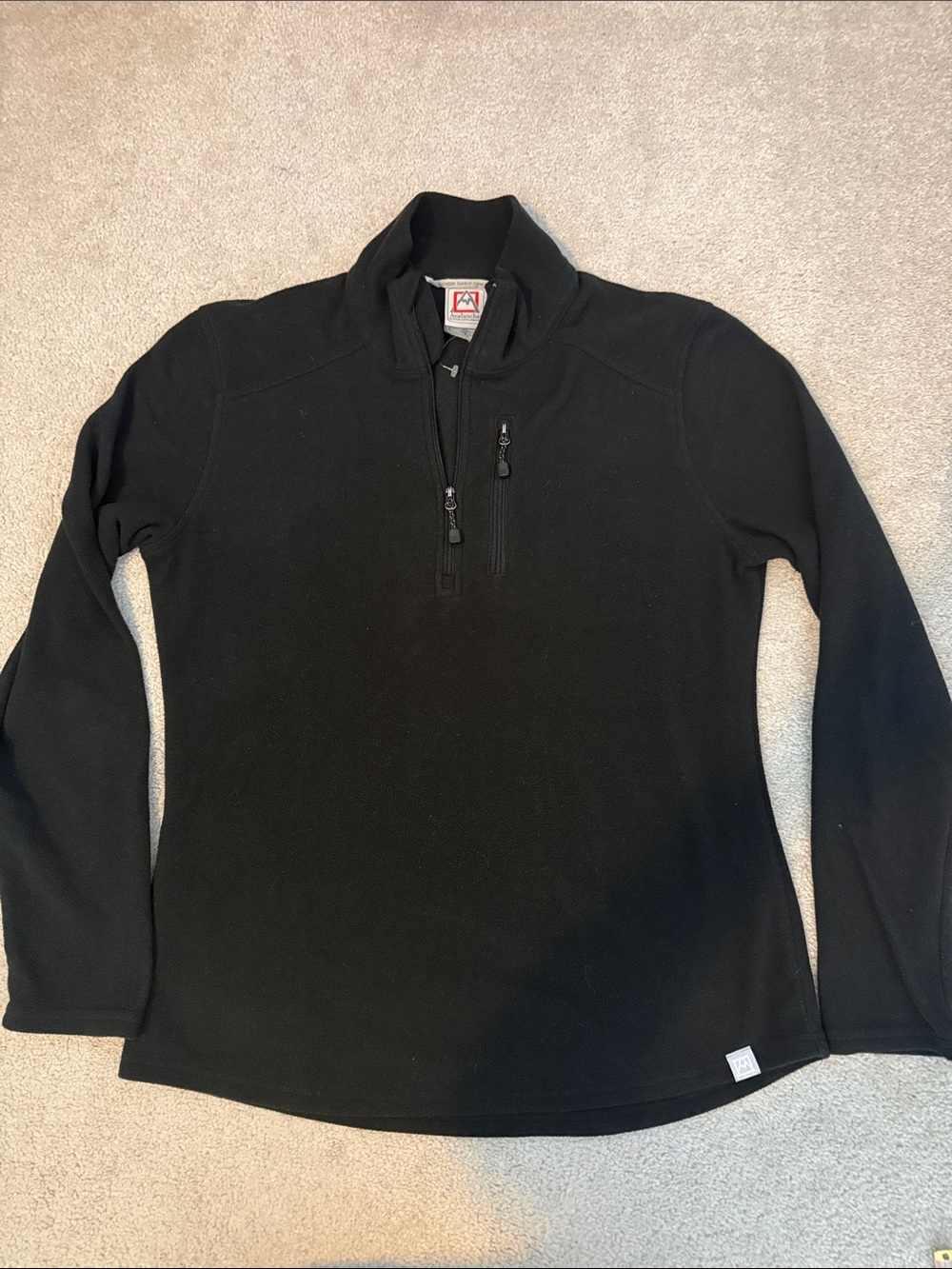 Outdoor Supply Company L black 1/4 zip fleece